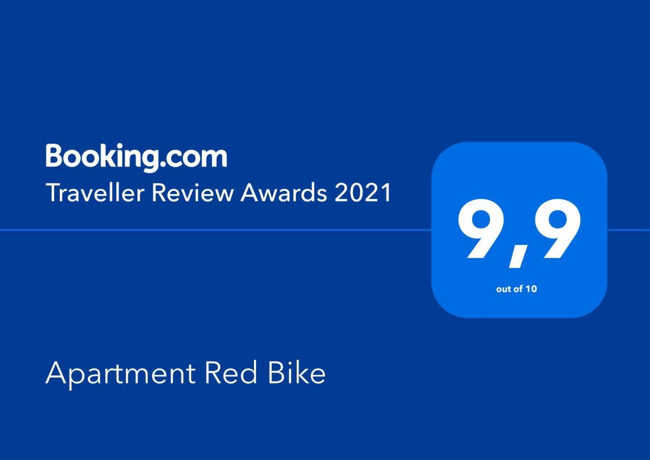 Red Bike Daire